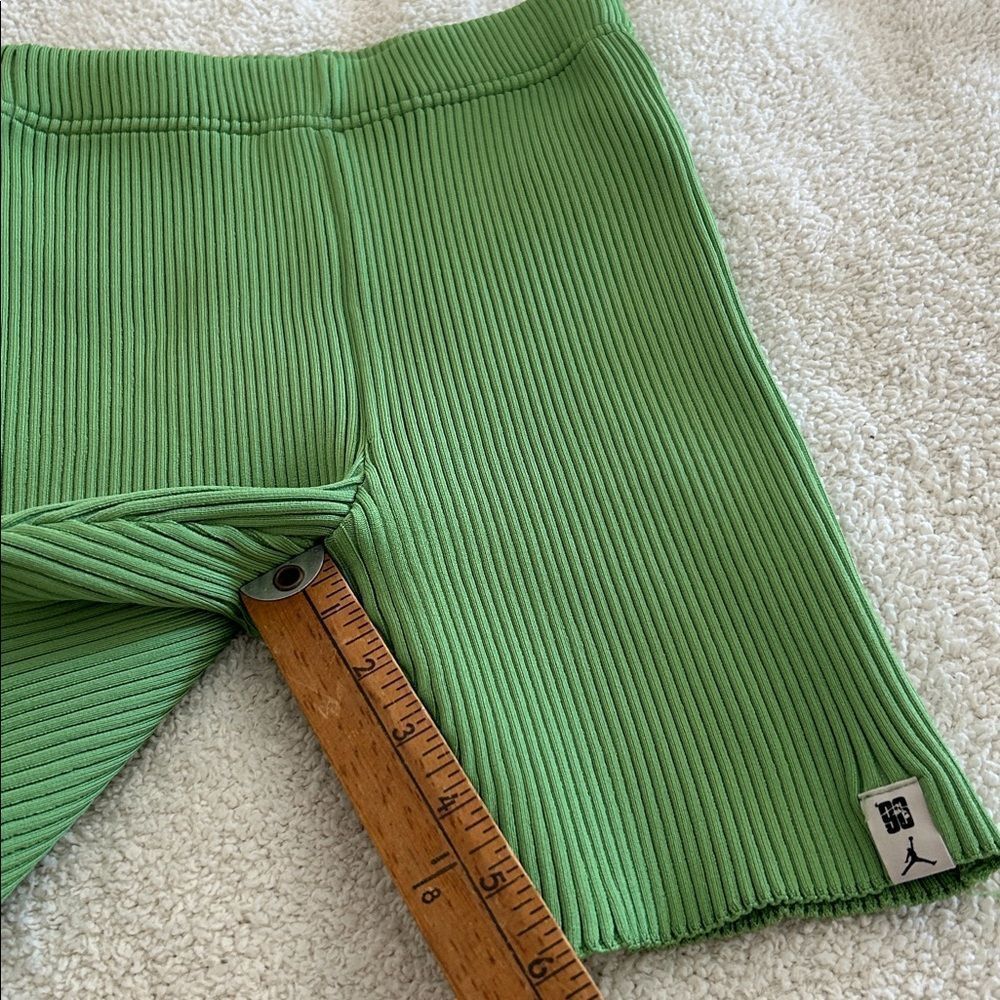Jordan Ribbed Green Bike Shorts medium - Picture 7 of 8